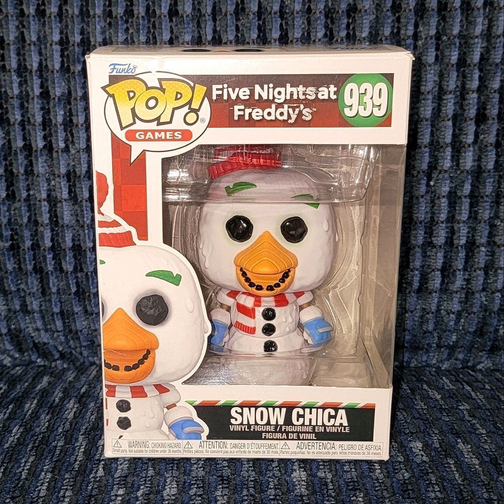 Funko POP! Games Five Nights at Freddy's Snow Chica 3.75" Vinyl Figure #939 New